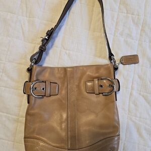 Vintage Coach Tan and Brown Leather Shoulder Bag